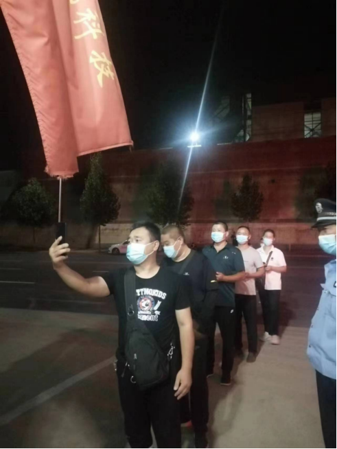 同心戰(zhàn)“疫”，守護(hù)月圓——安彩高科打響疫情防控和安全生產(chǎn)“雙線戰(zhàn)疫”